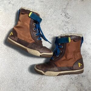 PLAE Noel Waterproof Boots size 11.5